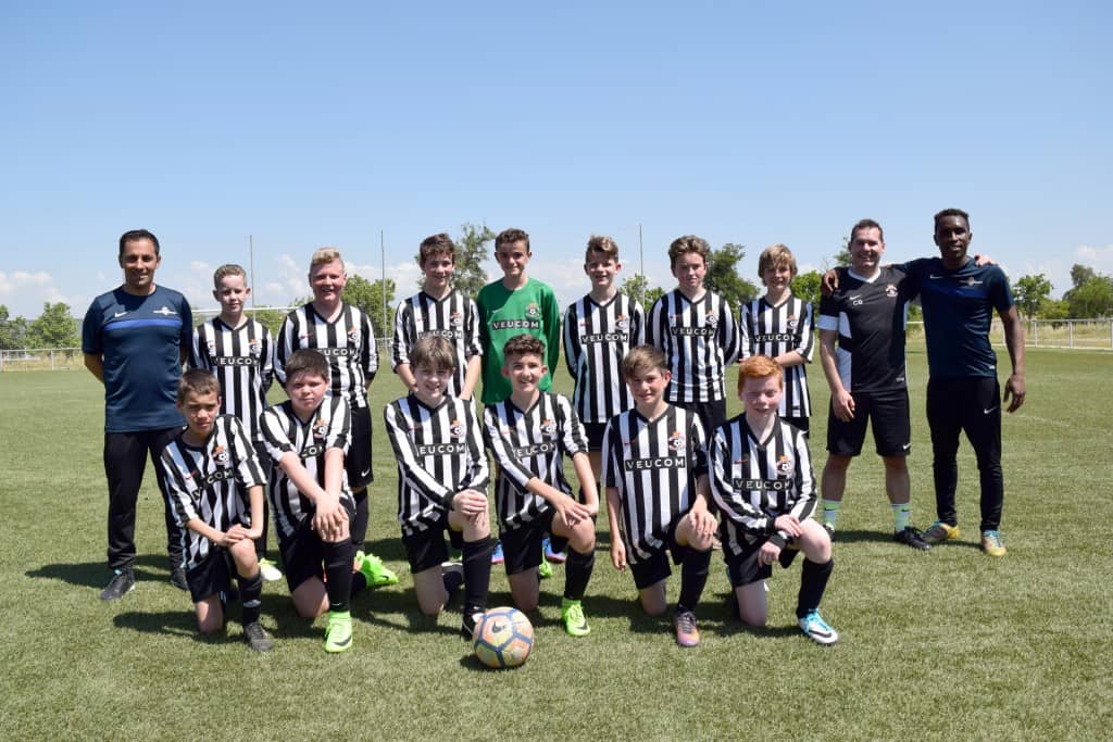 English youth team visits MV8 Football Academy